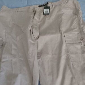 Mens khaki below the knee shorts  Big Dude size 46 waist